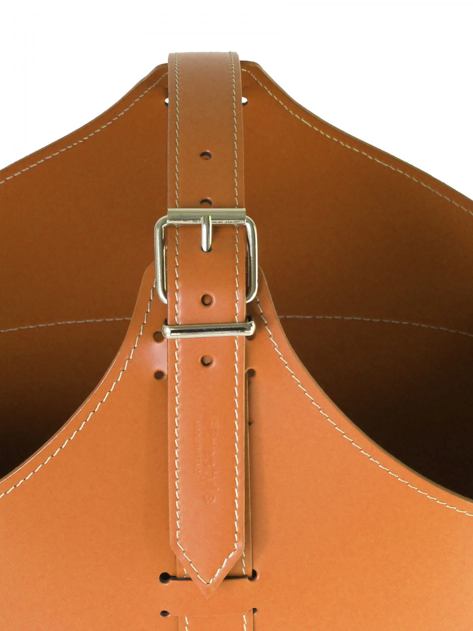 Designer Holzkorb Fabia Braun Aus Regeneriertem Leder Mit Rollen 6 Designer Holzkorb Fabia Braun Aus Regeneriertem Leder Mit Rollen – Bild 4