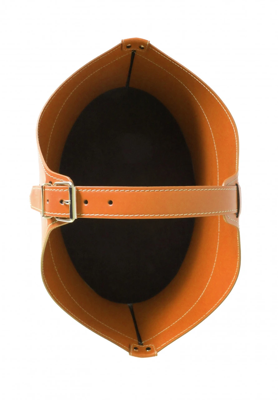 Designer Holzkorb Fabia Braun Aus Regeneriertem Leder Mit Rollen 8 Designer Holzkorb Fabia Braun Aus Regeneriertem Leder Mit Rollen – Bild 6