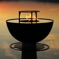 Juno 1000 Gartenkamin Plancha Grill Schwarz -Besten Kamin Laden masuria m leuchturm gartenkamin grill4 1280x1280