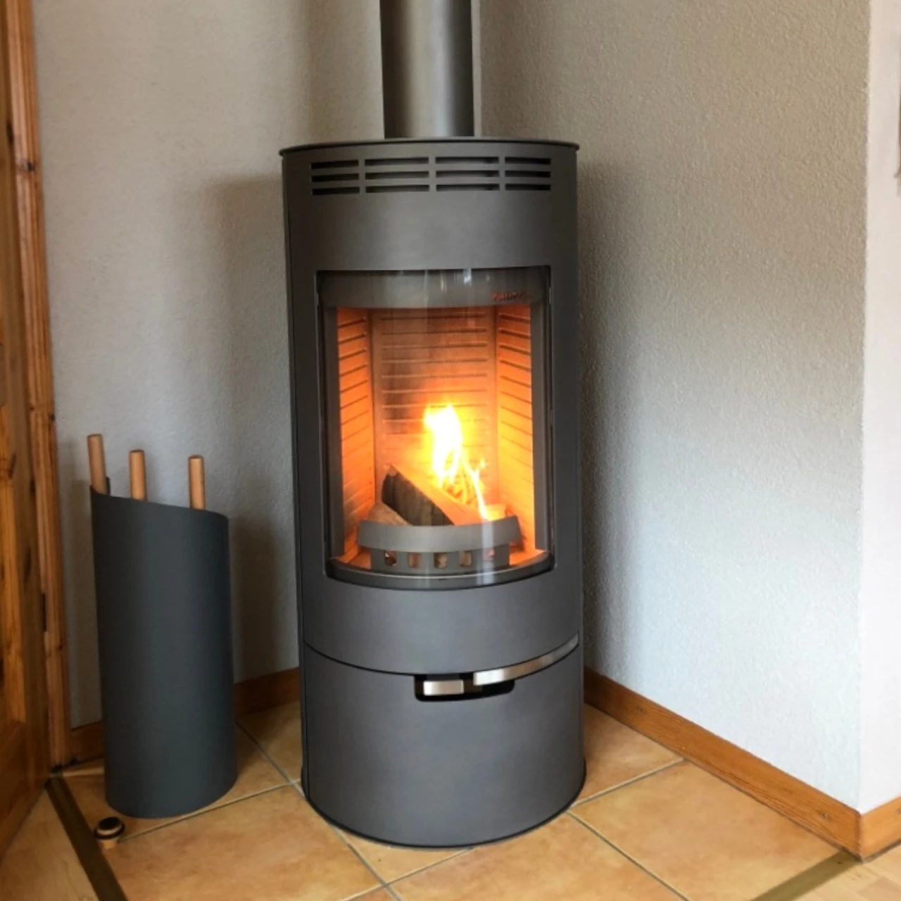 Andorra Kaminofen Gussgrau 7kW 9 Andorra Kaminofen Gussgrau 7kW – Bild 7