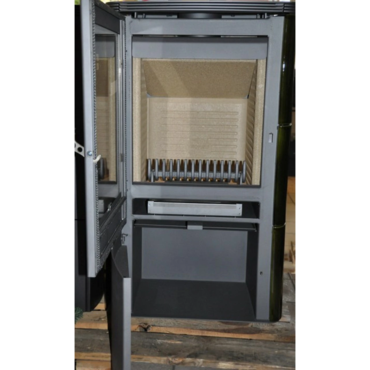 Falun Weiß Emailliert Kaminofen 8kW 6 Falun Weiß Emailliert Kaminofen 8kW – Bild 4