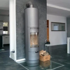 Sevilla Kaminofen Gussgrau 7kW -Besten Kamin Laden thorma design sevilla kunde1 1280x1280